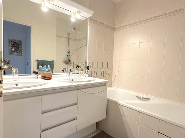 Chambourcy (78240) - VENDU - Appartement familial avec jardin à Chambourcy, un véritable compromis entre maison et appartement