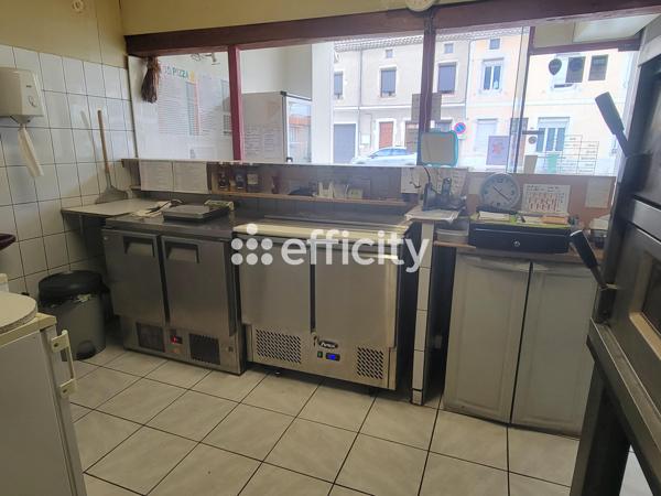 Fonds De Commerce - 70 m²