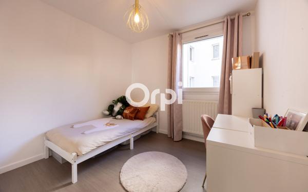 Appartement à vendre    3 pièces • 69 m2 Lens