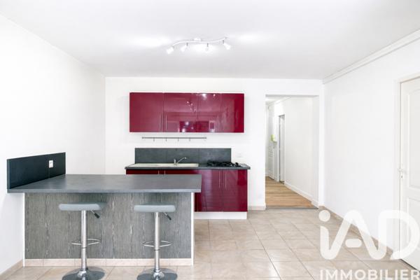 Appartement à vendre 4 pièces 87,76 m² Saint-Genis-Laval
