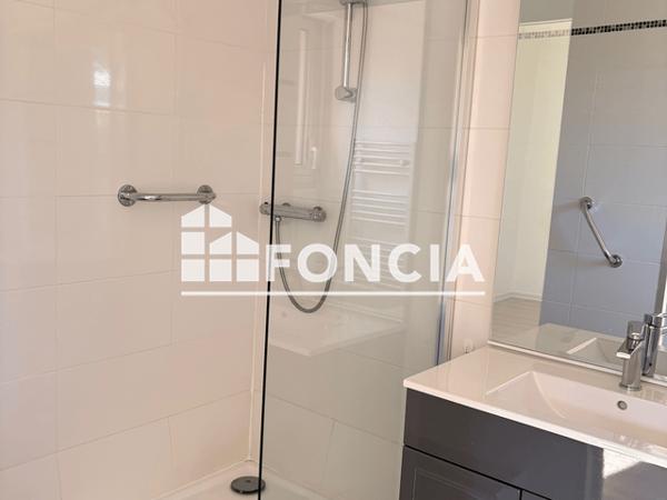 Location Appartement 2 pièces 42.73 m² - 61 RUE DENFERT ROCHEREAU Agen 47000