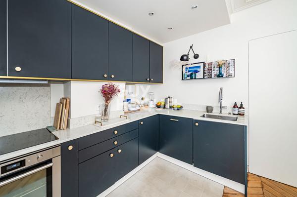 Magnifique appartement - 74 m² - Paris 09 Trudaine