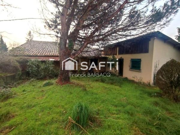 MAISON DE CHARME A RENOVER AVEC JARDIN ATTENANT