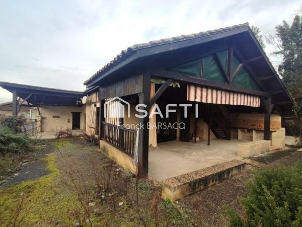 MAISON DE CHARME A RENOVER AVEC JARDIN ATTENANT