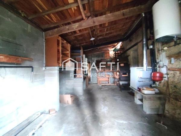 MAISON DE CHARME A RENOVER AVEC JARDIN ATTENANT