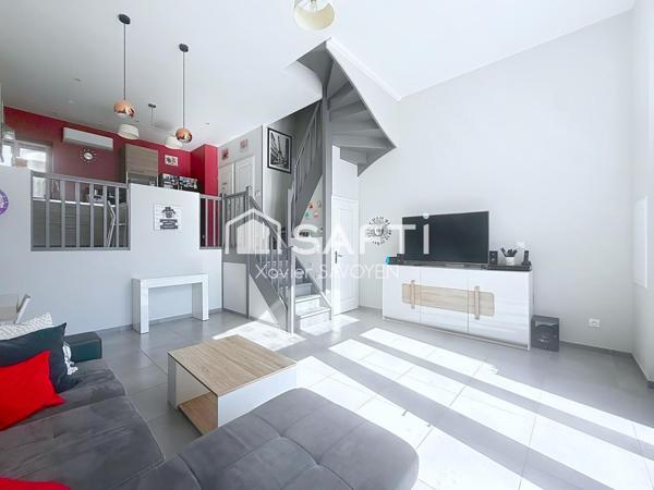 Triplex atypique 90 m² T4