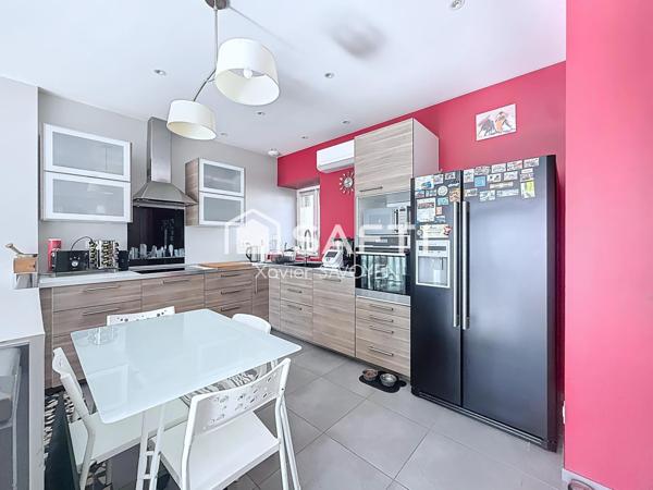 Triplex atypique 90 m² T4