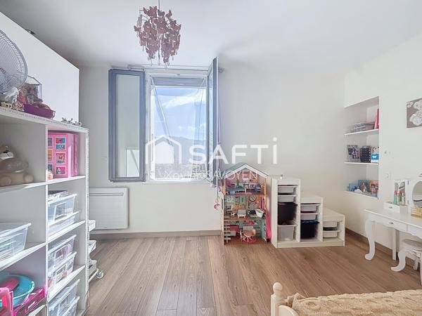 Triplex atypique 90 m² T4