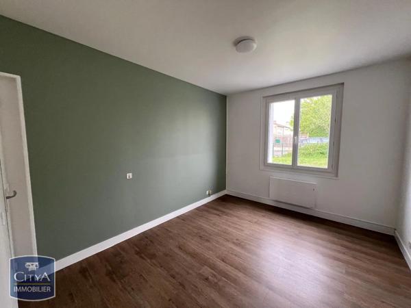 Appartement à louer 3 pièces 71.76m² Le Blanc (36300)