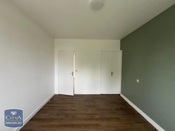 Appartement à louer 3 pièces 71.76m² Le Blanc (36300)