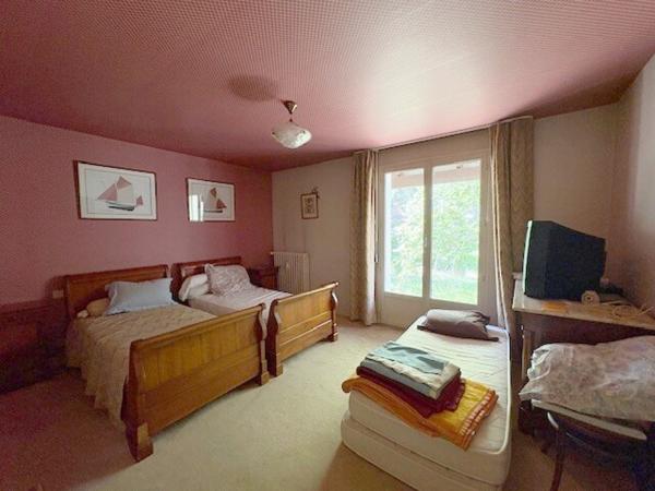 Maison 7 pièce(s) 5 chambre(s) 152 m²