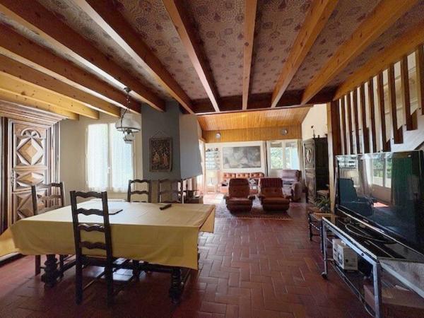 Maison 7 pièce(s) 5 chambre(s) 152 m²