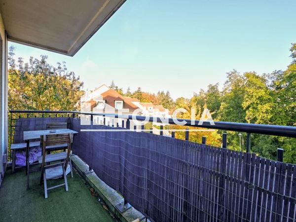 À vendre Studio 25.62 m² - Fontenay-le-fleury 78330