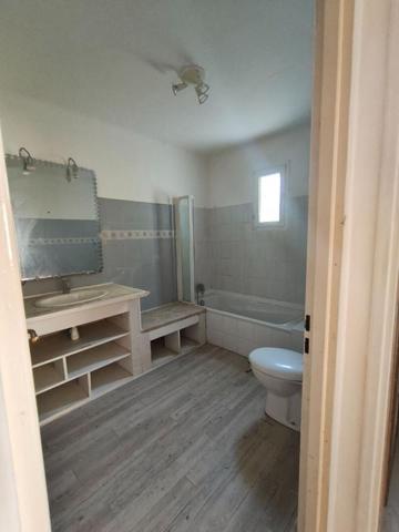 SARTENE - APPARTEMENT 87 M² HABITABLES - 3 CHAMBRES