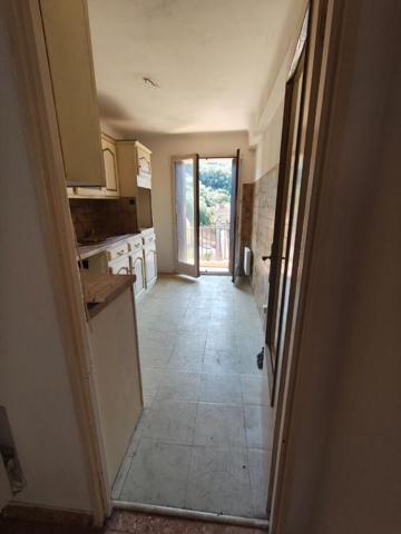 SARTENE - APPARTEMENT 87 M² HABITABLES - 3 CHAMBRES