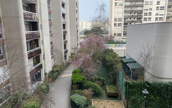 Appartement à vendre    3 pièces • 66,65 m2 Paris 19