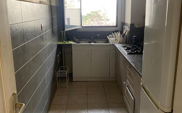 Appartement à vendre    3 pièces • 66,65 m2 Paris 19