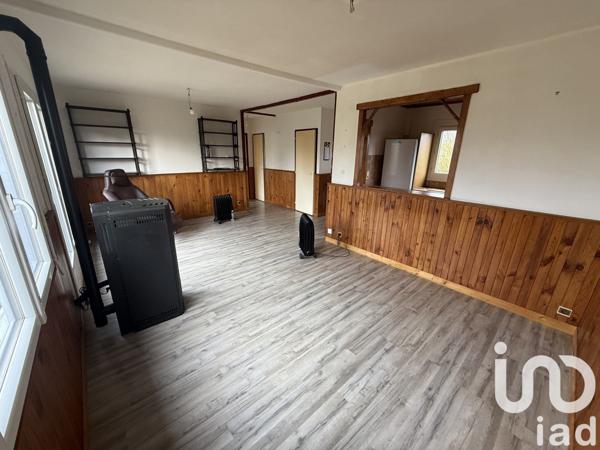 Maison 2 pièces de 50 m² à Cuvilly (60490)