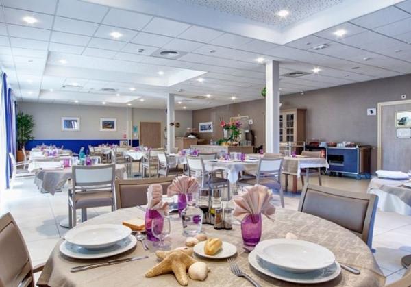 INVESTISSEMENT LOCATIF  ANDERNOS-LES-BAINS - Résidence Ehpad La Villa des Pins - 5.83%  de rentabilité.