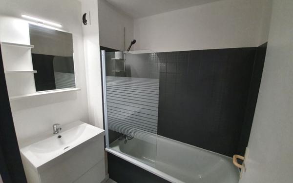 Appartement à vendre    2 pièces • 34 m2 Grabels