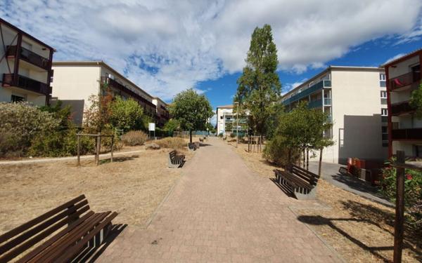 Appartement à vendre    2 pièces • 34 m2 Grabels