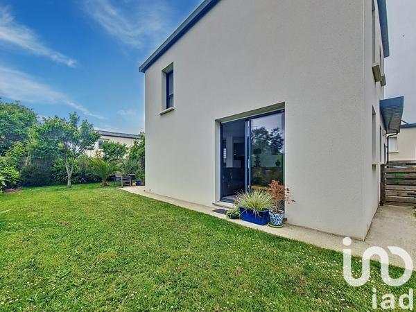 Maison 4 pièces de 90 m² à Plougonvelin (29217)