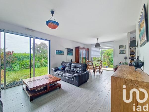 Maison 4 pièces de 90 m² à Plougonvelin (29217)