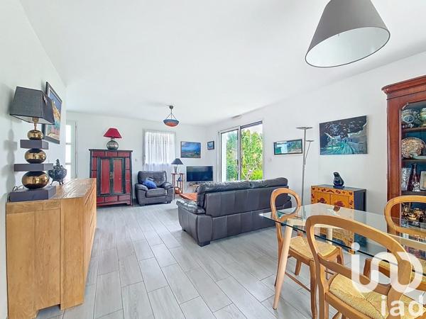 Maison 4 pièces de 90 m² à Plougonvelin (29217)