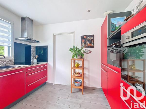 Maison 4 pièces de 90 m² à Plougonvelin (29217)