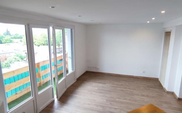 Appartement à vendre    3 pièces • 54,18 m2 Tarbes