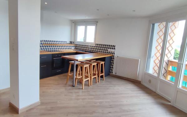 Appartement à vendre    3 pièces • 54,18 m2 Tarbes