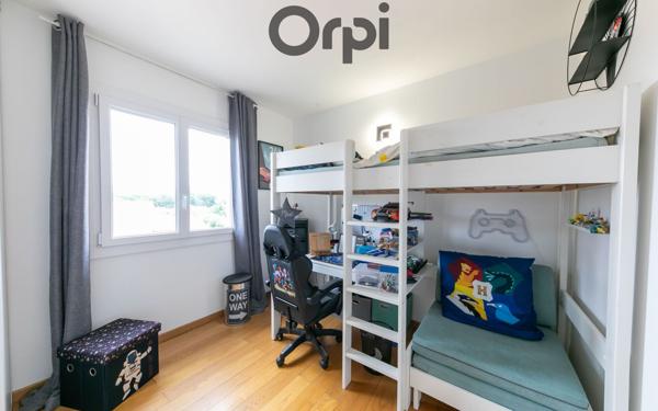 Maison à vendre    5 pièces •  Thuir