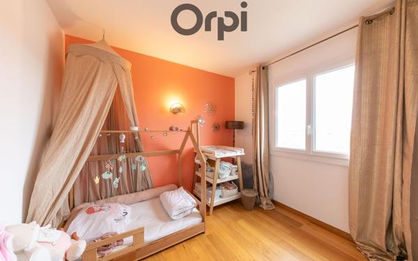 Maison à vendre    5 pièces •  Thuir