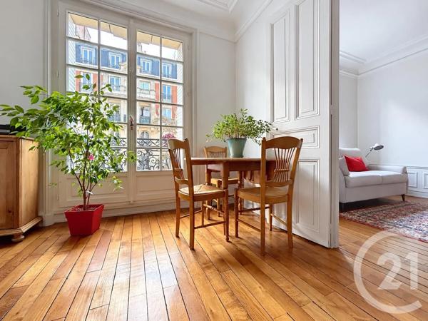 Appartement F3 à vendre  3 pièces - 62,59 m 2   PARIS  - 75012