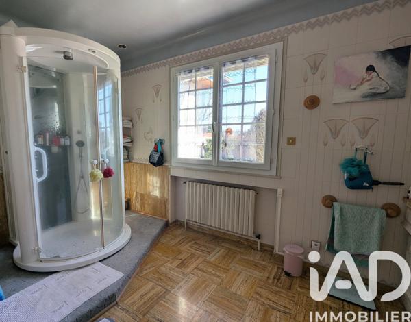 Maison à vendre 5 pièces 192 m² Saint-Just-Saint-Rambert