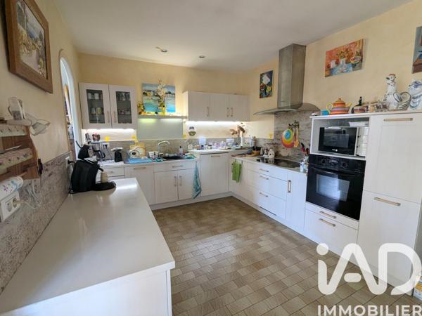 Maison à vendre 5 pièces 192 m² Saint-Just-Saint-Rambert