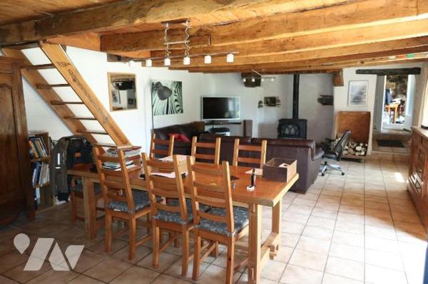 EXCLUSIVITE. PLONEVEZ-DU-FAOU (29530) - Au calme dans un petit hameau, Maison en pierres  sur u...