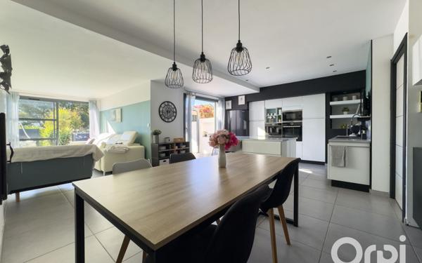 Maison à vendre    5 pièces •  Bellegarde