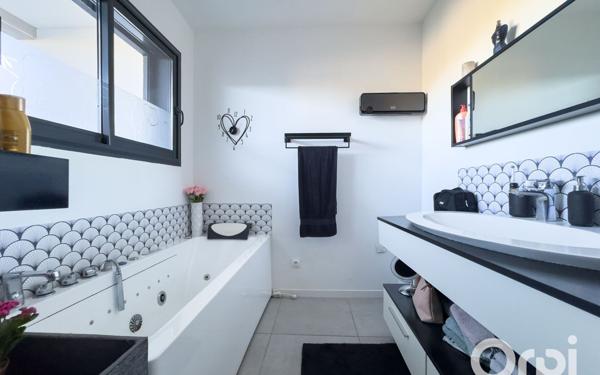 Maison à vendre    5 pièces •  Bellegarde