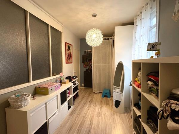 Maison de ville avec terrasse jardin et garage