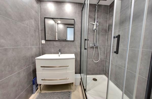 Appartement Moderne - F5 99.60 m2 - Roissy en Brie