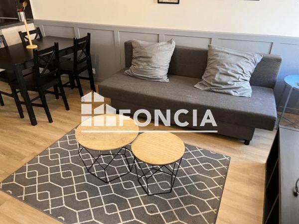 Location Appartement 2 pièces 32.69 m² - 3 COUR DU CENTRE Saint Cheron 91530