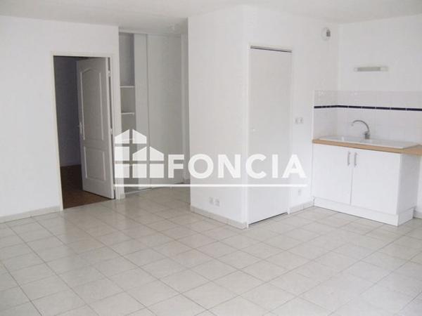 Location Appartement 3 pièces 59.9 m² - 389 RUE DE LA CROIX BLANCHE Mont De Marsan 40000