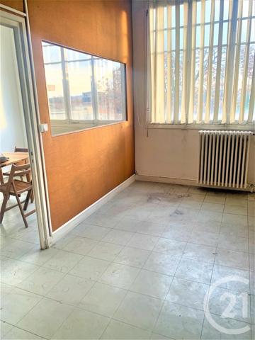 Immeuble à vendre  600 m2 ROANNE - 42