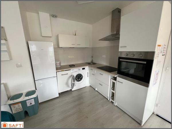 BEL IMMEUBLE 6 APPARTEMENTS MEUBLES EN ACTIVITE , BONS RAPPORTS LOCATIFS IMMEDIATS