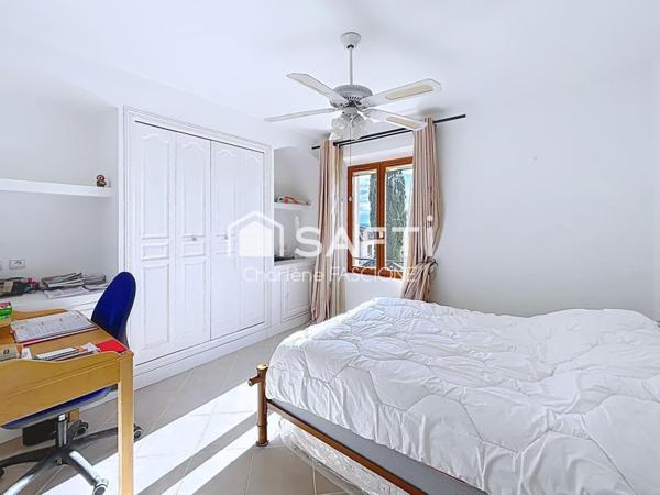 Vue exceptionnelle aux portes du village de Lorgues