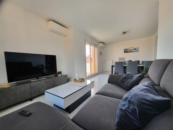 Marignane (13700) APPARTEMENT CONTEMPORAIN 4 PIECES 73M2 TRAVERSANT AVEC PARKING