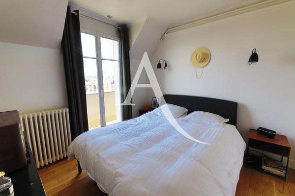 Appartement Courbevoie 3 pièce(s) 48.61 m2