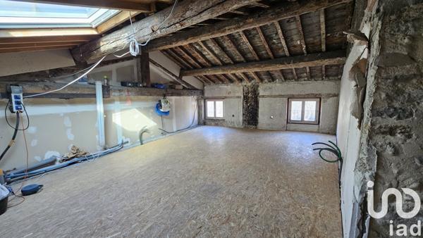 Appartement 2 pièces de 72 m² à Crest (26400)