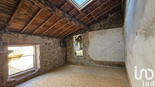 Appartement 2 pièces de 72 m² à Crest (26400)